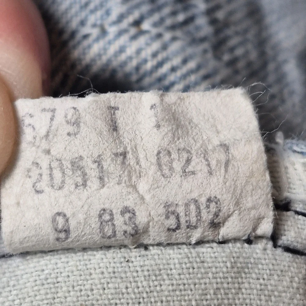 VTG 1983 Levi's 517 Mens 34 *THRASHED* Orange Tab Bootcut Rigid Indigo Jeans